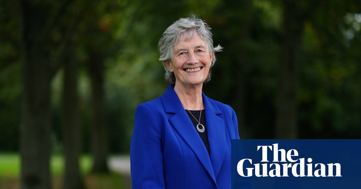 Leftwinger Catherine Connolly takes clear lead in Ireland’s presidential race