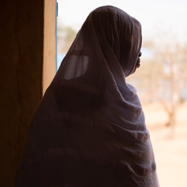 A woman who fled violence in the Timbuktu region in the M’bera camp