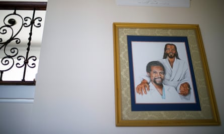 Also on display in the hallway is a painting of Carson with Jesus