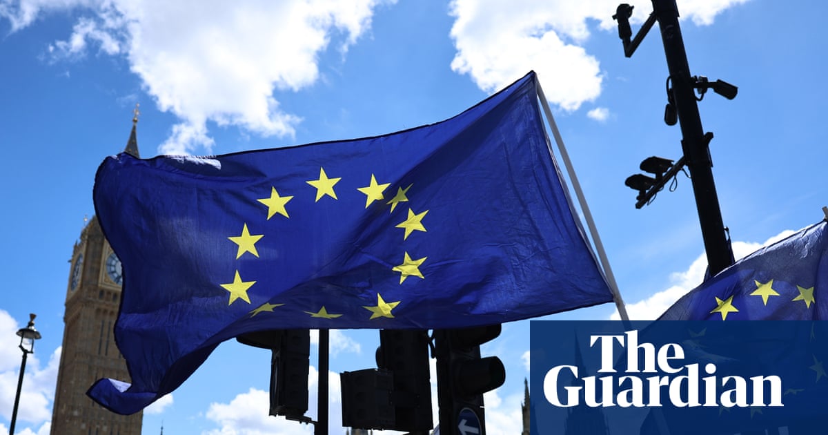 UK prime minister opens debate on closer EU ties, including membership