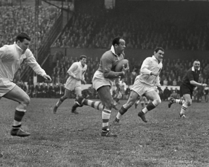 Sir Billy Boston Obituary