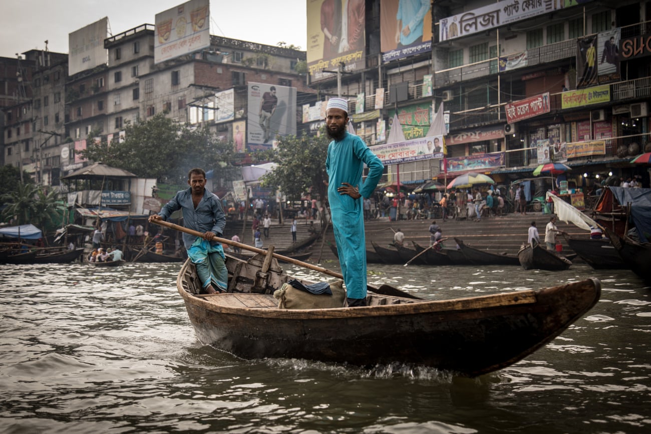 A Bangladeshi town waterway