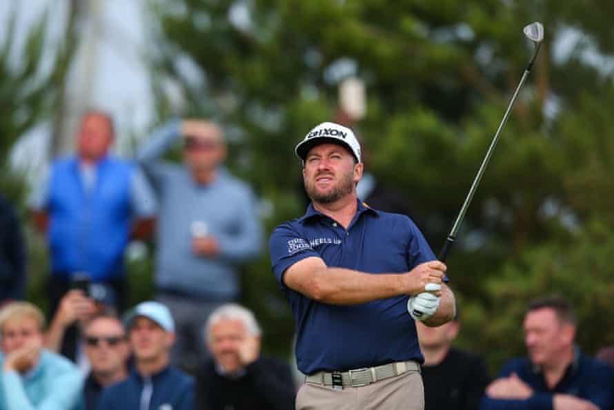 Graeme McDowell has said he resigned from the PGA Tour just 30 minutes before teeing off in the new event.