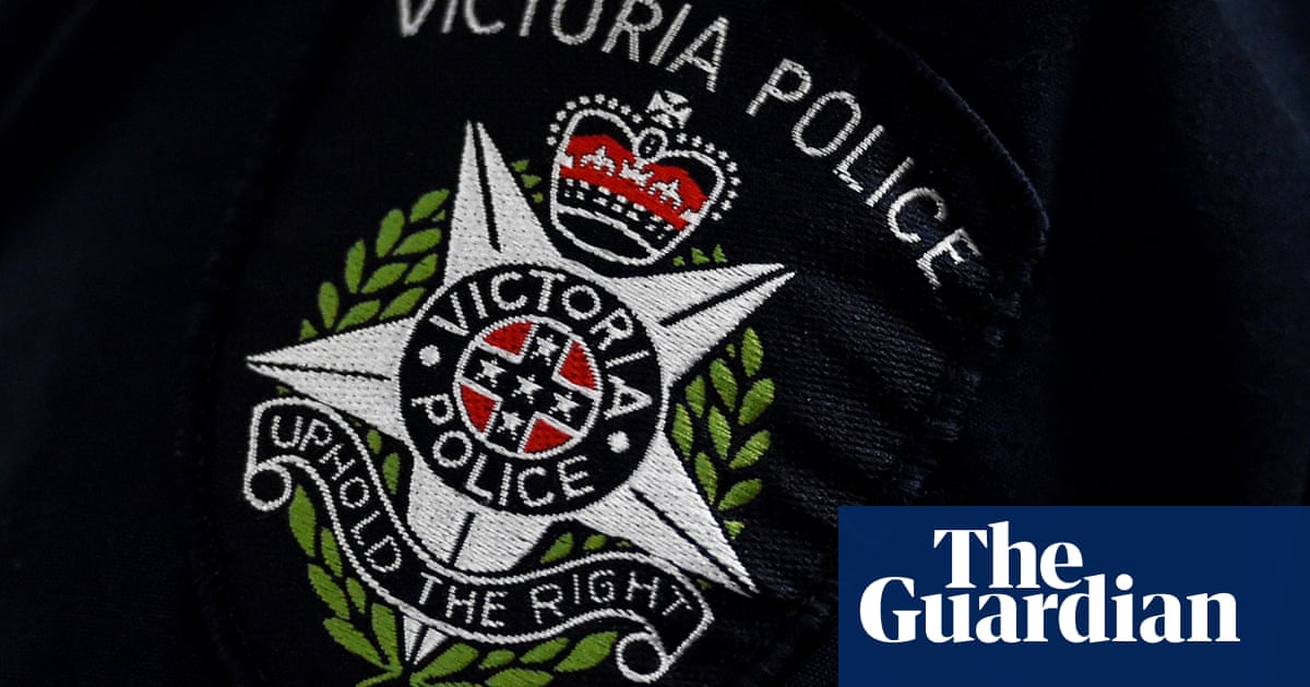 Two Victoria police officers charged with assault after allegedly injuring man during arrest