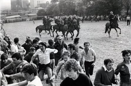 A confrontation between South Yorkshire riot police and a mass picket in Orgreave