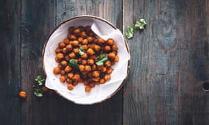 Roasted chickpeas with cumin and paprika