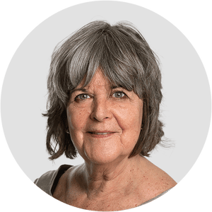 Susannah Clapp. Circular panelist byline. DO NOT USE FOR ANY OTHER PURPOSE!