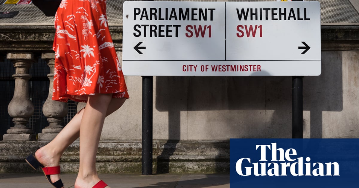 UK ministers ‘picking number out of air’ for civil service job cuts, says union