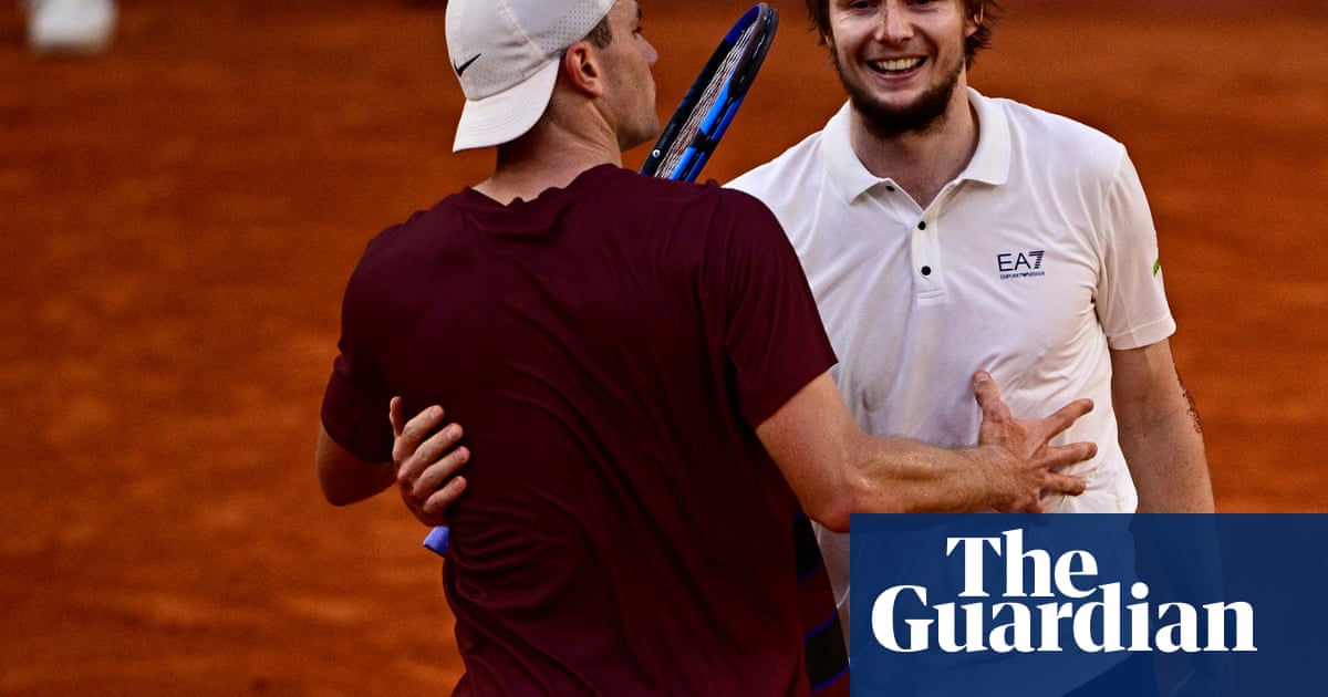 Jack Draper stunned by Alexander Bublik in four-set defeat at French Open