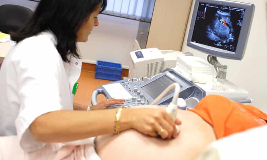 MPs Urge Better Job Protection For Expectant And New Mothers mps-urge-better-job-protection-for-expectant-and-new-mothers