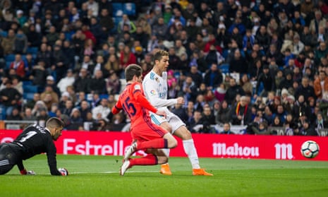 Twitter explodes as Cristiano Ronaldo scores stoppage-time