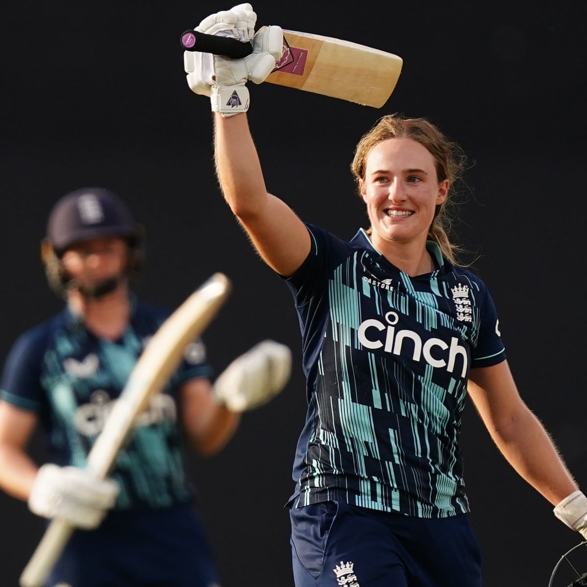 Emma Lamb's 102 propels England past South Africa target in first ODI |  Women's cricket | The Guardian