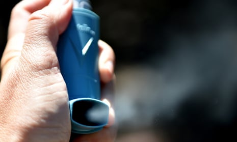 Victoria’s health department says Melburnians and those in the state’s west should carry inhalers or stay inside due to the asthma storms.