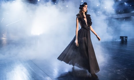 Paris show continues Dior's message of female empowerment | Paris fashion week | The Guardian Paris show continues Dior's message of female empowerment | Paris fashion week | The Guardian
