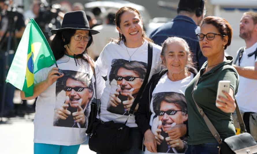 Jair Bolsonaro is not without female supporters, such as these women in São Paulo.