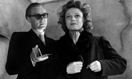 Marius Goring and Anna Neagle in Odette.