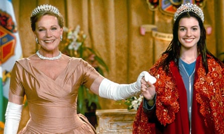 Adorable throughout … Julie Andrews and Hathaway in The Princess Diaries.