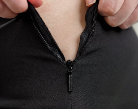 Reset a Side Zipper in Pants for a Better Fit - Threads