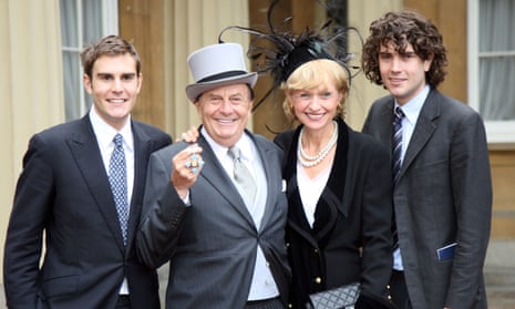 Humphries with his family: wife Lizzie, and sons Oscar and Rupert.