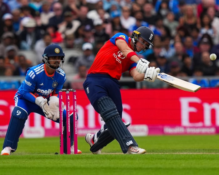 England beat India by four wickets in second T20 international – as it happened | Twenty20 | The Guardian