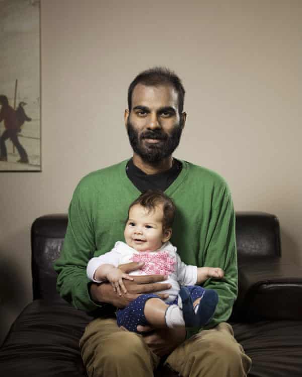 Paul Kalanithi with his daughter in 2015.