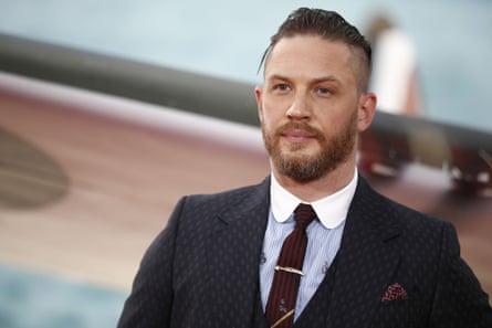 Tembakan kepala aktor Tom Hardy