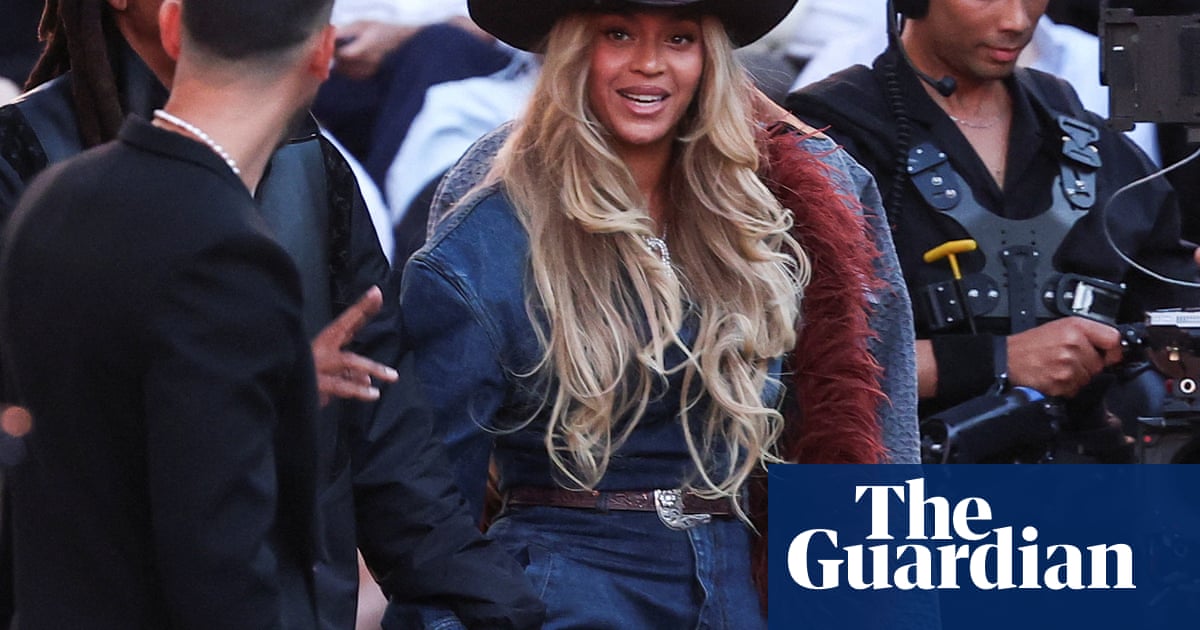 Beyonce faces backlash after wearing shirt with anti-Indigenous language