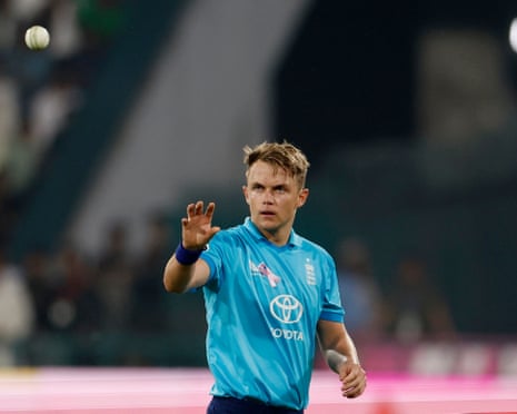 Sri Lanka Chased Down England’s 429 as England Missed the Final