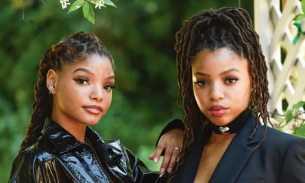 Halle and Chloe Bailey of sister duo Chloe X Halle.