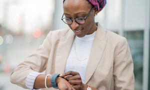 A woman counts her steps.