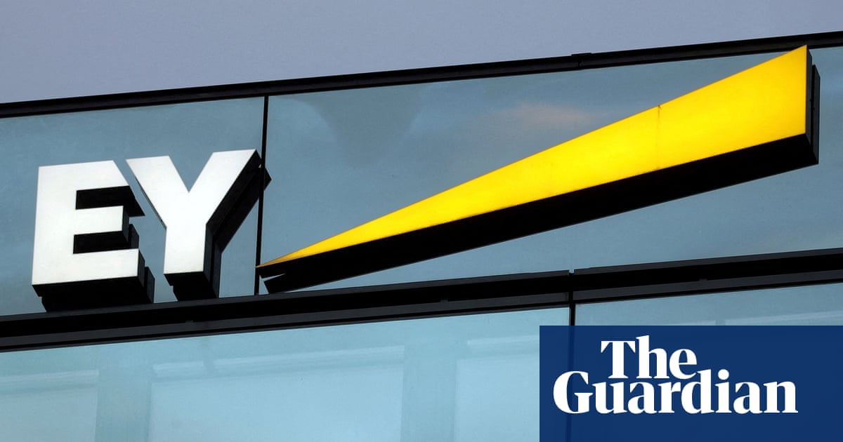Ernst & Young pays $100m to settle US charges of cheating by audit staff