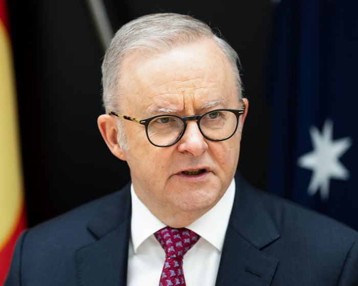 Australia politics live: Labor pledges ‘global reckoning’ for big tech amid new curbs on eating disorder and misogynistic content