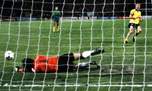 Valence CF - L'histoire des légendes du football Valence CF - L'histoire des légendes du football