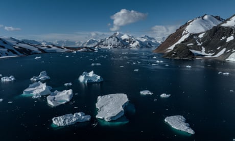 Melting icebergs are seen on Antarctica's Horseshoe Island