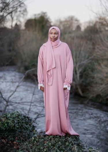 Faith – Islam, Water of Leith, Edinburgh by Ritchie Elder ‘Alaa is a member of the Muslim Women’s Association of Edinburgh. This image is from my documentary project Faith, which examines the diversity of religious experience and identity in Edinburgh. This work seeks to foster a deeper understanding of how spirituality shapes daily life, culture and community. It highlights the unique expressions of religion across different communities, exploring the intersection of faith and personal identity’