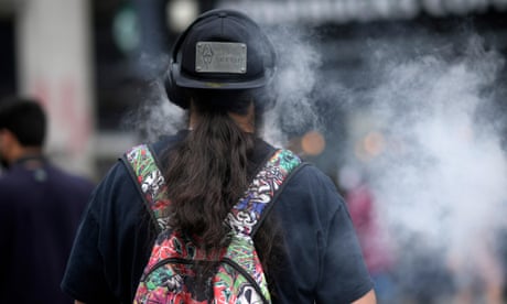 New Zealand to introduce new rules to crack down on youth vaping