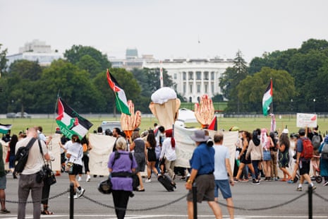 Protesters demonstrate against Israeli prime minister Benjamin Netanyahu in front of the White House in Washington DC, on Thursday.