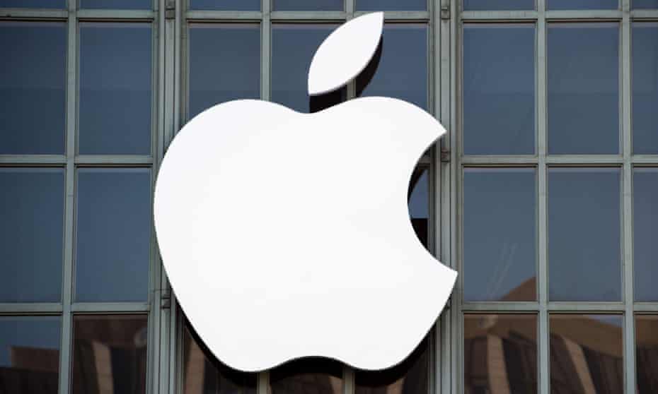 The move by Apple ends years of speculation that it planned to join the race to bring self-driving cars to the masses.