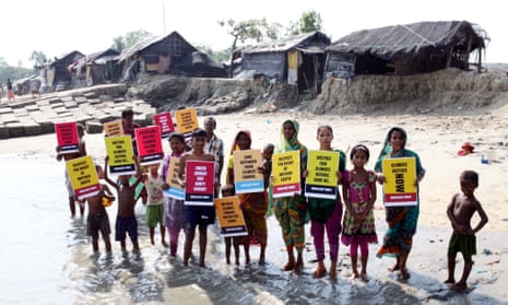 Victims of climate change and rising sea levels demand justice for climate refugees, in Kutubdia Island, Bangladesh