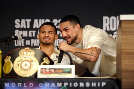 López ribs Romero at Thursday’s press conference.