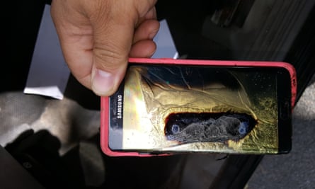 A Minnesota man shows the Samsung Galaxy Note 7 phone that melted in his 13-year-old daughter’s hand.