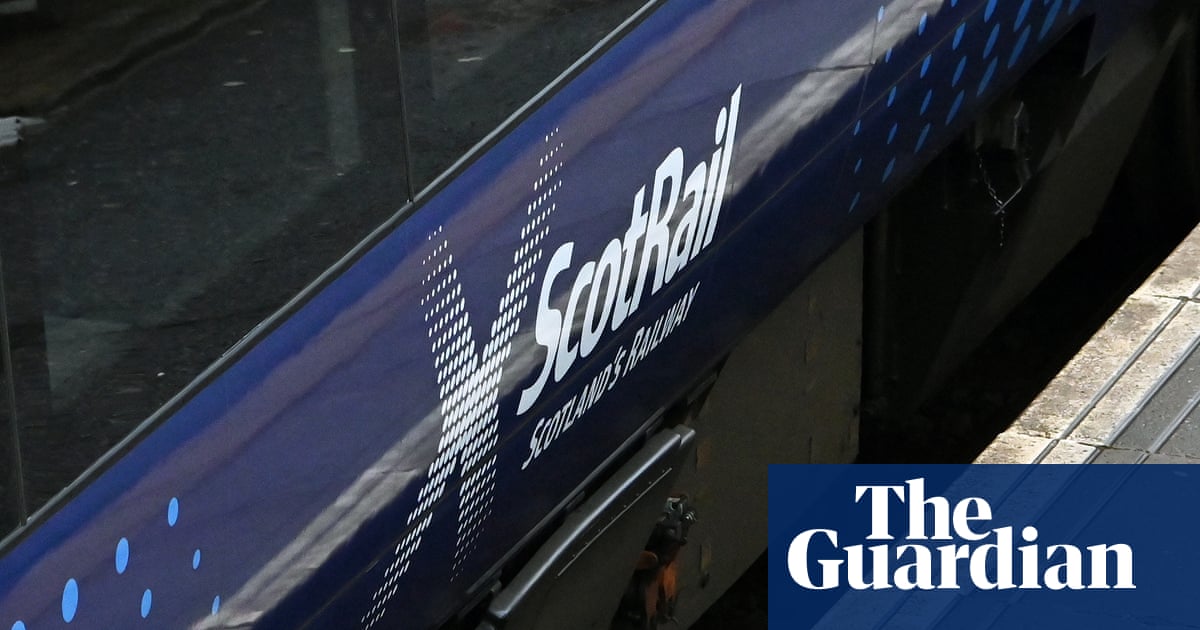 ScotRail engineers plan strikes during Glasgow climate summit