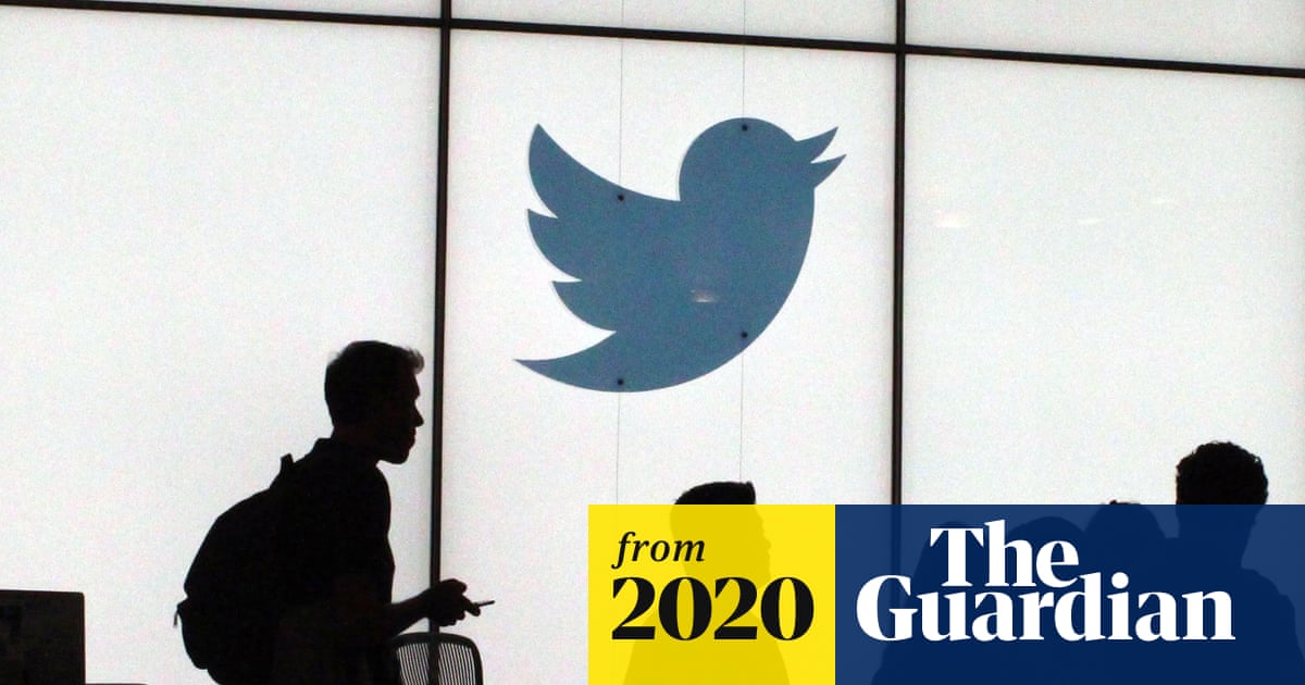 Twitter apologises for 'racist' image-cropping algorithm | Twitter ...