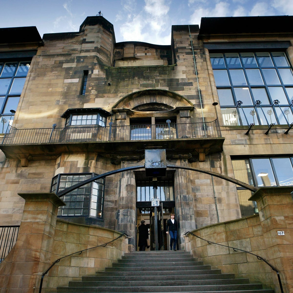 Bulldoze or rebuild? Architects at odds over future of Glasgow School of Art | Architecture | The Guardian