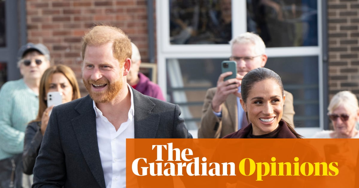 Is this Prince Harry or David Brent in The Office? Either way, we’re watching a masterclass in awkwardness