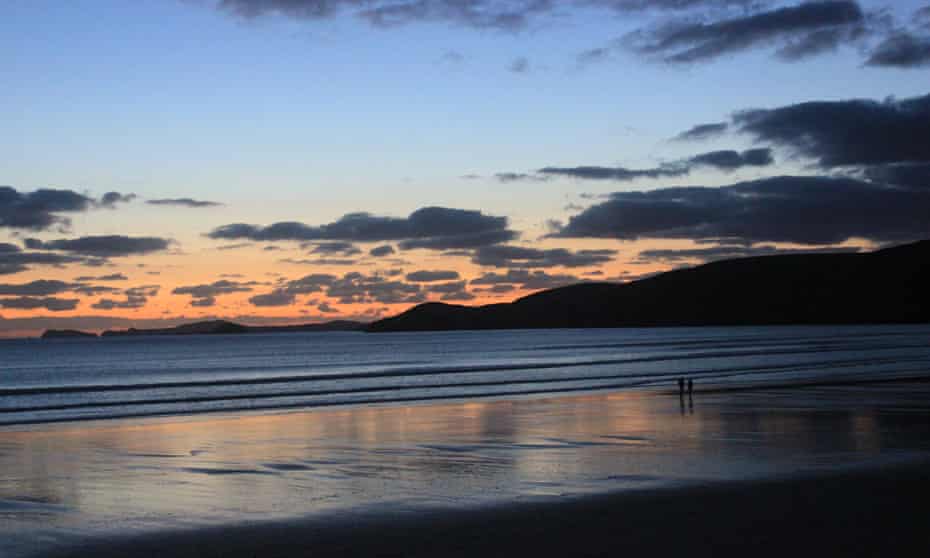 Atardecer en la playa de Newgale