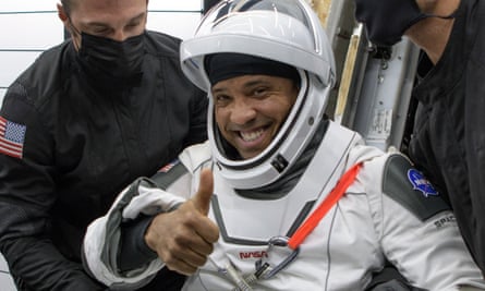 Victor Glover being helped out of the SpaceX Crew Dragon Resilience spacecraft in 2021