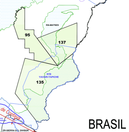 Detail from a Perupetro May 2014 map showing how oil concessions Lot 135 and Lot 137 (black boundaries) overlap the proposed Yavari-Tapiche reserve (sky blue boundaries) for indigenous peoples living in “isolation.” The map also shows how the concessions overlap two “protected natural areas”: the Matsés national reserve and the then Sierra del Divisor reserved zone, now a national park. The proposed Yavari-Tapiche reserve does not appear on Perupetro’s current publicly available concessions map.