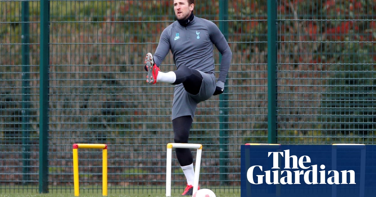 Tottenhams Harry Kane two to three weeks from being fit for full training