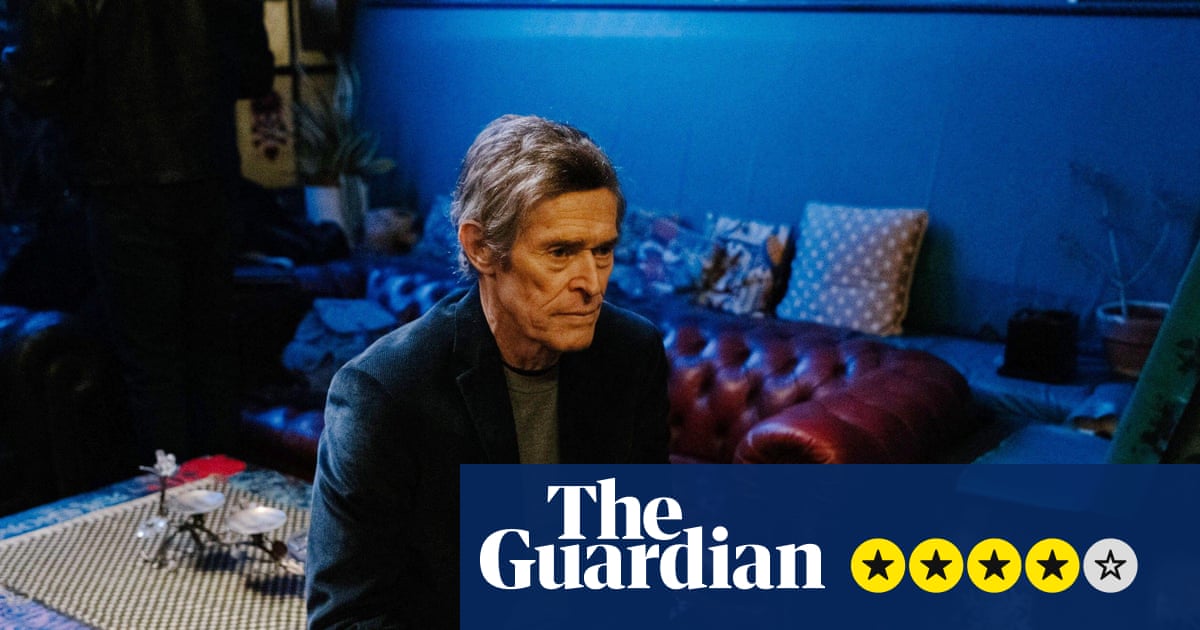 Late Fame review – Willem Dafoe superb as ever as twilight-years bohemian getting a second chance